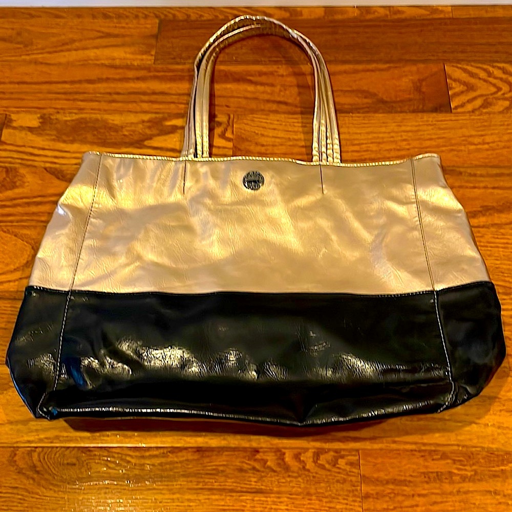 Jessica Simpson Tote